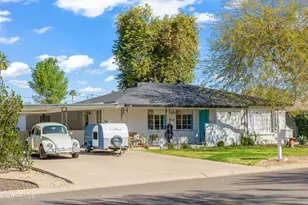 708 E Northview Ave, Phoenix, AZ 85020 - Photo 1