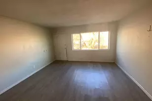 1126 N 27th St, Phoenix, AZ 85008 - Photo 1