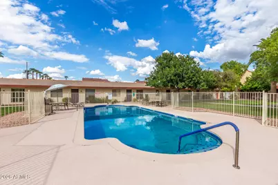 8225 N Central Avenue #45, Phoenix, AZ 85020 - Photo 1