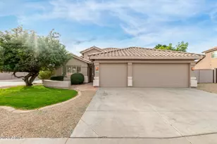 17828 N 50th St, Scottsdale, AZ 85254 - Photo 1