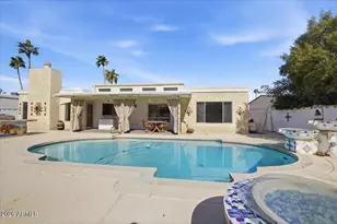 1415 W Tuckey Ln, Phoenix, AZ 85013 - Photo 1