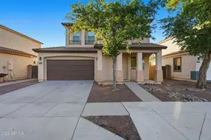 6922 S 38th Ln, Phoenix, AZ 85041 - Photo 1