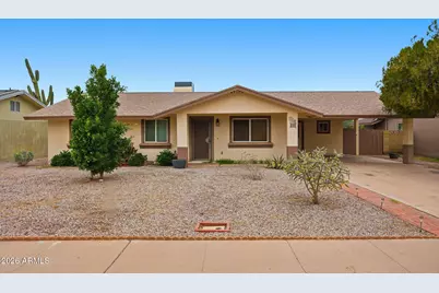 222 W Ivyglen Street, Mesa, AZ 85201 - Photo 1