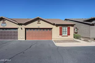 2725 E Mine Creek Rd, Phoenix, AZ 85024 - Photo 1