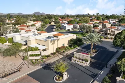 10620 E Vogel Avenue, Scottsdale, AZ 85258 - Photo 29