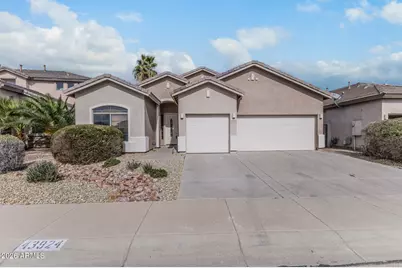 43924 W McClelland Drive, Maricopa, AZ 85138 - Photo 1