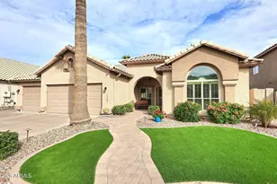 2736 E Brookwood Ct, Phoenix, AZ 85048 - Photo 1