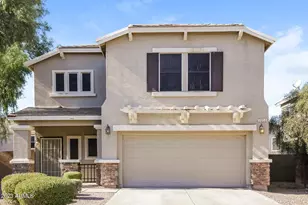 7014 S 40th Ln, Phoenix, AZ 85041 - Photo 1