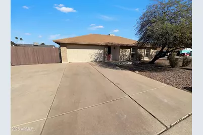 4902 W Windrose Drive, Glendale, AZ 85304 - Photo 1
