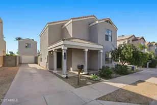 2733 E Cambridge Ave, Phoenix, AZ 85008 - Photo 1