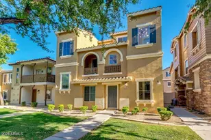 160 W Commerce Ct, Gilbert, AZ 85233 - Photo 1