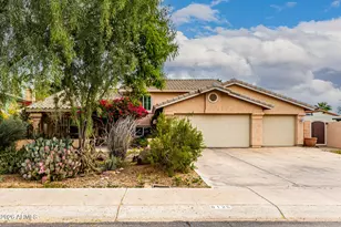 8125 S Taylor Dr, Tempe, AZ 85284 - Photo 1