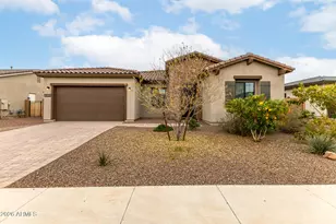 8026 W Nicolet Ave, Glendale, AZ 85303 - Photo 1