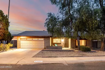 10221 N 52nd Avenue, Glendale, AZ 85302 - Photo 1