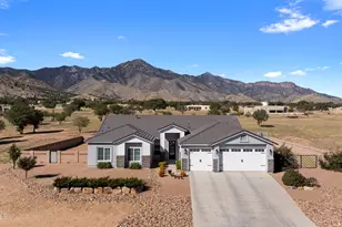 6450 E Saddlehorn Circle, Hereford, AZ 85615 - Photo 47