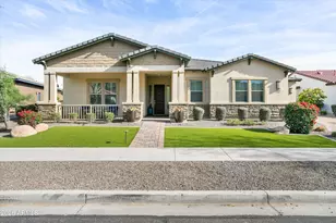 4729 N 209th Dr, Buckeye, AZ 85396 - Photo 1