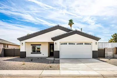 11007 W Hopi Street, Avondale, AZ 85323 - Photo 1