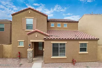 8215 W Albeniz Place, Phoenix, AZ 85043 - Photo 1