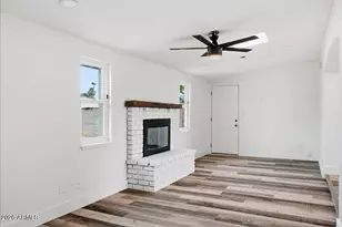 752 E Glade Ave, Mesa, AZ 85204 - Photo 13