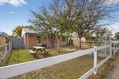 675 E 1st Place, Mesa, AZ 85203 - Photo 1