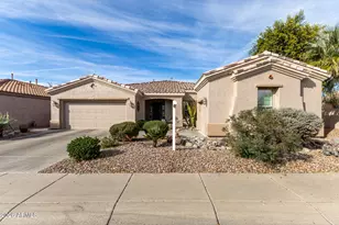 4192 E Chestnut Ln, Gilbert, AZ 85298 - Photo 1