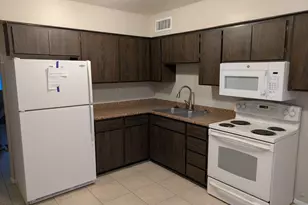 8322 N 60th Ave, Glendale, AZ 85302 - Photo 23