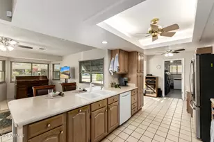 12423 W Foxfire Dr, Sun City West, AZ 85375 - Photo 5