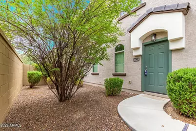 2725 E Mine Creek Road #Unit 1125, Phoenix, AZ 85024 - Photo 1