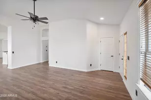 9851 E Irwin Cir, Mesa, AZ 85209 - Photo 7