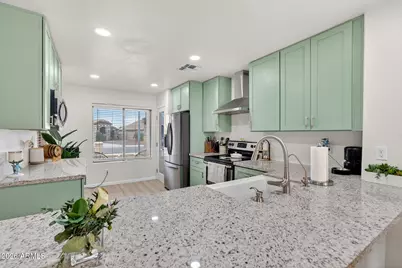 10830 W Louise Drive, Peoria, AZ 85373 - Photo 1