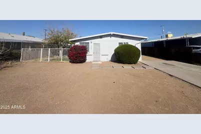 2642 E Kings Avenue, Phoenix, AZ 85032 - Photo 1