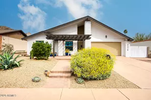 4378 E Pearce Rd, Phoenix, AZ 85044 - Photo 1