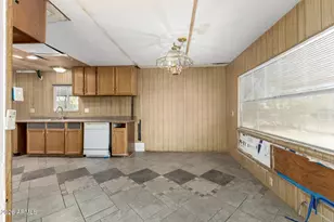 456 S Lawson Dr, Apache Junction, AZ 85120 - Photo 7