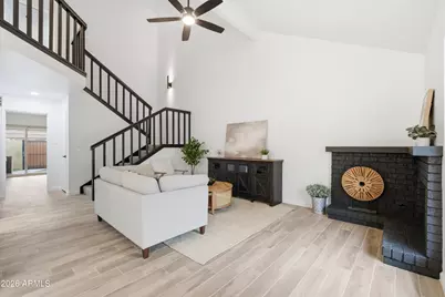 6533 N 7th Avenue #17, Phoenix, AZ 85013 - Photo 1