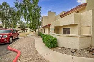 2020 W Union Hills Dr, Phoenix, AZ 85027 - Photo 7