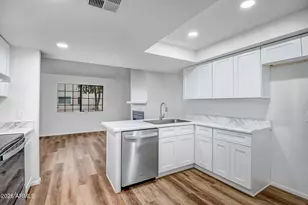 2020 W Union Hills Dr, Phoenix, AZ 85027 - Photo 13
