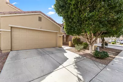 8765 W Surrey Avenue, Peoria, AZ 85381 - Photo 1