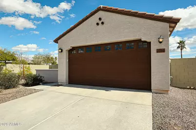 2560 N Morrison Avenue, Casa Grande, AZ 85122 - Photo 1