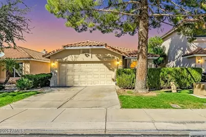 7950 W Paradise Drive, Peoria, AZ 85345 - Photo 1