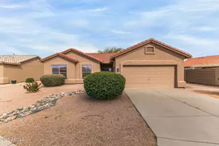 1492 E Westchester Dr, Chandler, AZ 85249 - Photo 1
