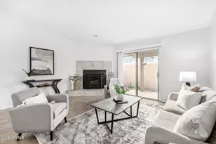 3033 N 37th St, Phoenix, AZ 85018 - Photo 1