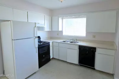 1000 N Pueblo Drive, Casa Grande, AZ 85122 - Photo 1