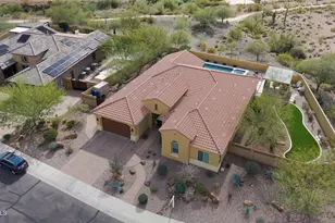 909 W Spur Dr, Phoenix, AZ 85085 - Photo 1