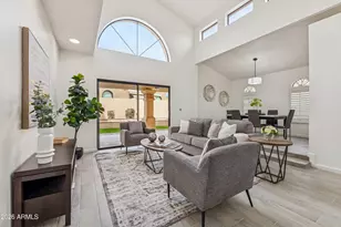 1024 E Sahuaro Dr, Phoenix, AZ 85020 - Photo 5