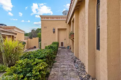1024 E Sahuaro Drive, Phoenix, AZ 85020 - Photo 23