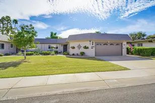10305 W Hutton Dr, Sun City, AZ 85351 - Photo 1