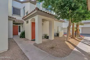 2992 N Miller Rd, Scottsdale, AZ 85251 - Photo 1
