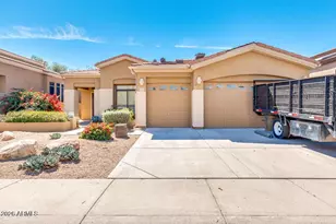 5235 E Herrera Dr, Phoenix, AZ 85054 - Photo 1