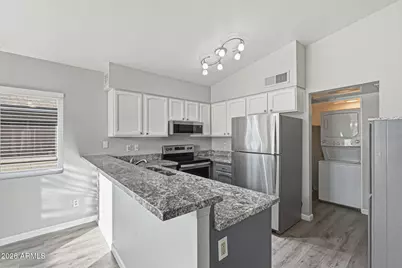 3320 S Parkside Drive, Tempe, AZ 85282 - Photo 1