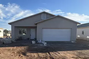 433 E Crystal Ave, Douglas, AZ 85607 - Photo 1